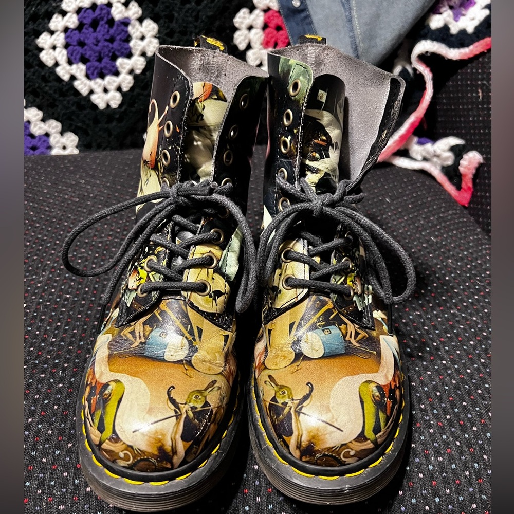 Dr. Martens Hieronymus Bosch size 6M 7L EU 38